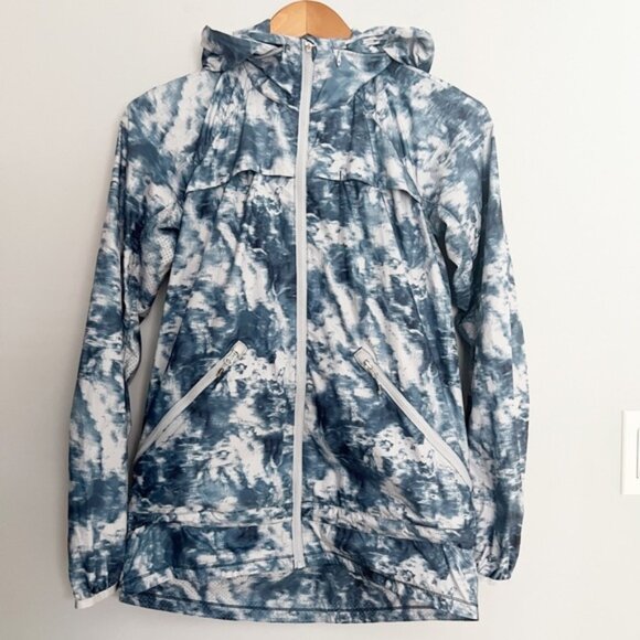 Lululemon Miss Misty Rain Jacket II Sea Side Silver Fox Alberta Lake Size 2 - Picture 1 of 8